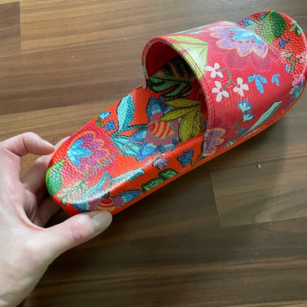 Johnny Was Rumba Slides - Picture 5 of 11